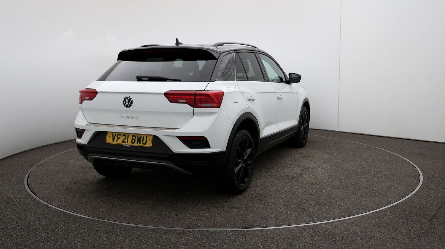 Used Volkswagen T-Roc for sale - 76815284: Photo 47