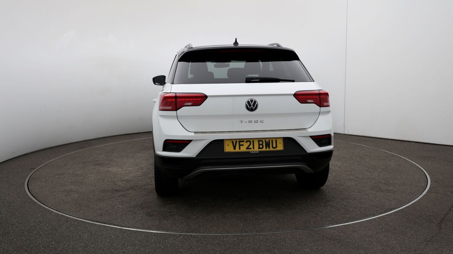 Used Volkswagen T-Roc for sale - 76815284: Photo 51