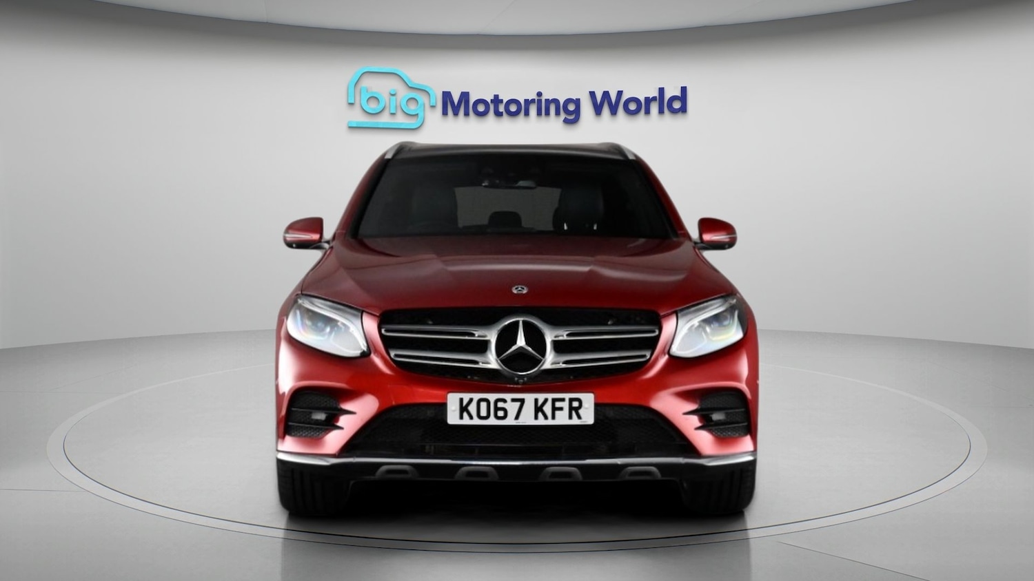 Used Mercedes-Benz GLC 2018 for sale - 77947229: Photo 2