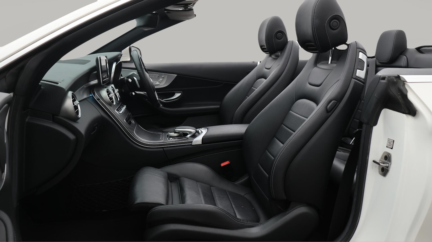 Used Mercedes-Benz C Class 2018 for sale - 76226165: Photo 15