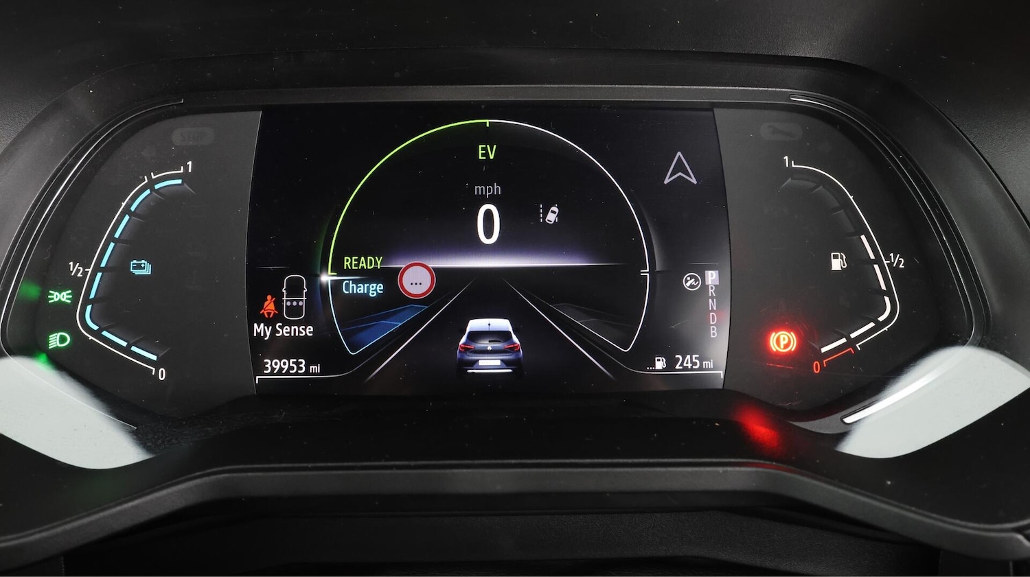 Used Renault Clio 2022 for sale - 76666680: Photo 11