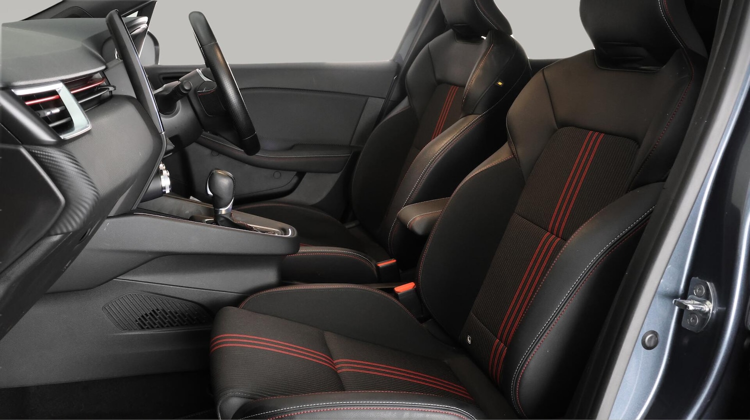 Used Renault Clio 2022 for sale - 76666680: Photo 15