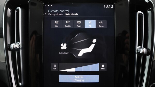 Used Volvo XC40 2021 for sale - 75747021: Photo 12