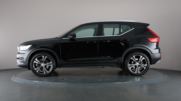 Used Volvo XC40 2021 for sale - 75747021: Photo 41