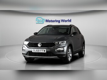 Used Volkswagen T-Roc 2018 for sale - 78531328: Photo