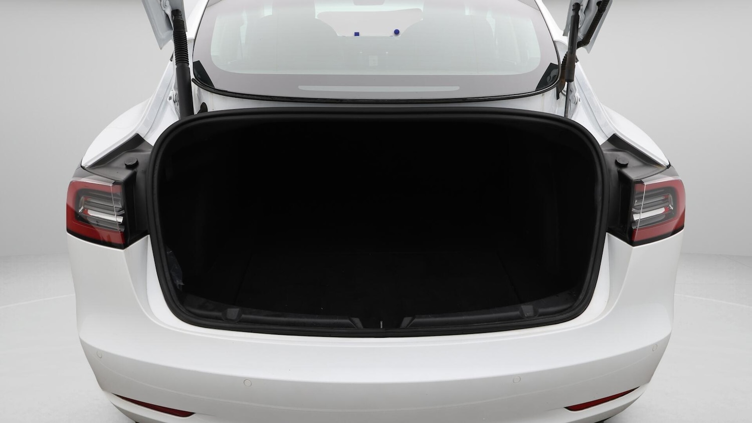 Used Tesla Model 3 2021 for sale - 76742674: Photo 18