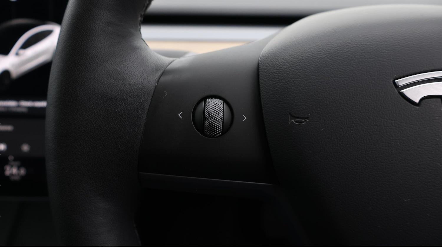 Used Tesla Model 3 2021 for sale - 76742674: Photo 25