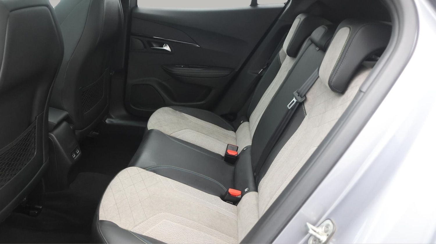 Used Peugeot 2008 2020 for sale - 76456896: Photo 17