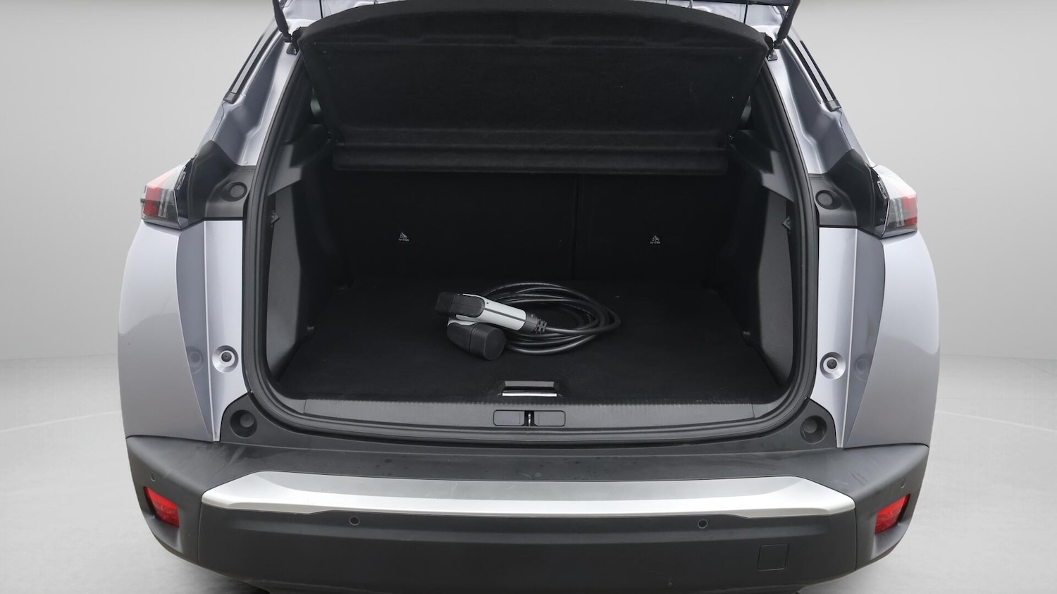 Used Peugeot 2008 2020 for sale - 76456896: Photo 18