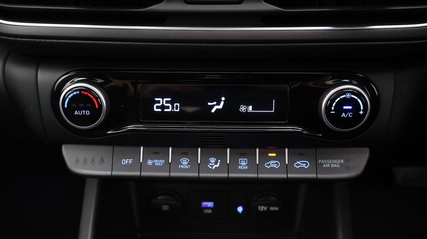 Used Hyundai KONA 2022 for sale - 77128034: Photo 12