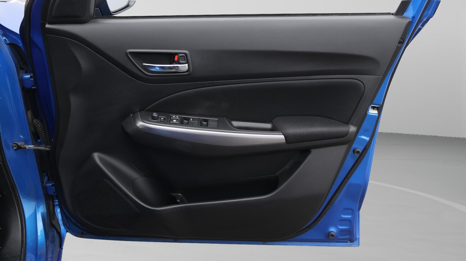 Used Suzuki Swift 2022 for sale - 75915725: Photo 16