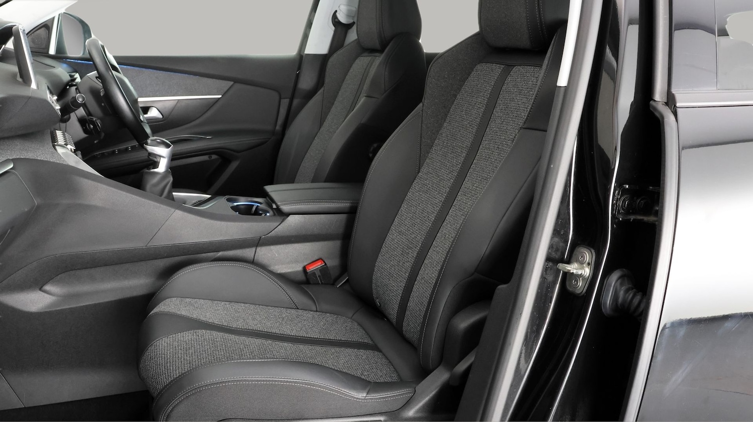 Used Peugeot 3008 2019 for sale - 77393781: Photo 14