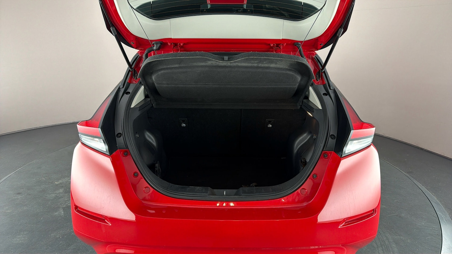 Used Nissan Leaf 2019 for sale - 77917623: Photo 16