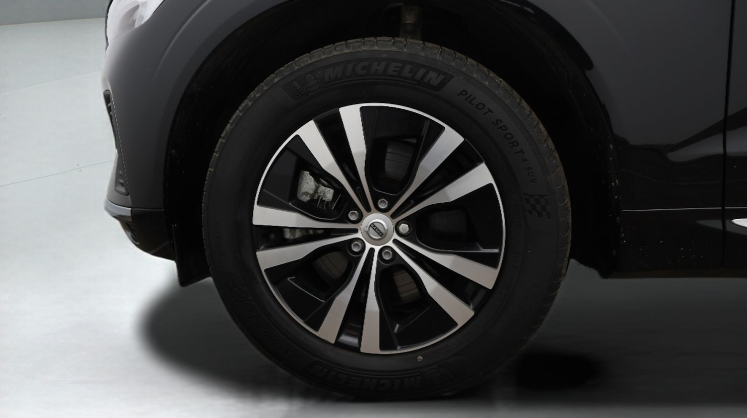 Used Volvo XC60 2023 for sale - 77516615: Photo 18