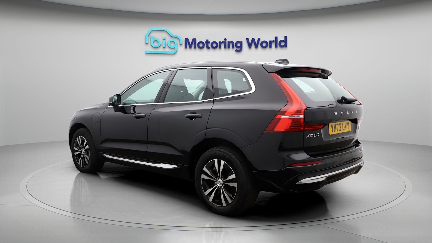 Used Volvo XC60 2023 for sale - 77516615: Photo 5