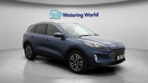 Used Ford Kuga 2022 for sale - 76189555: Photo 1