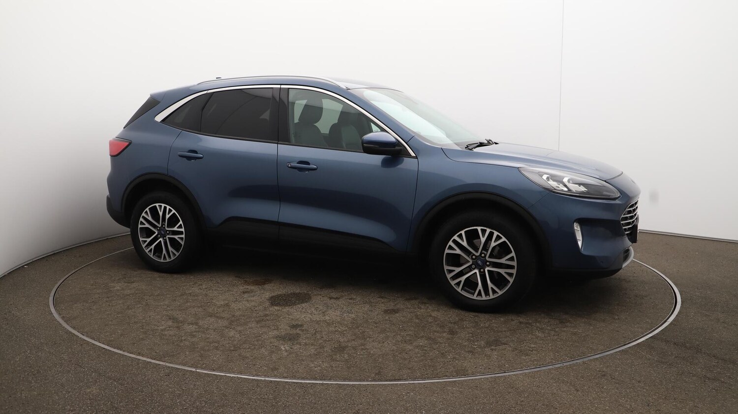 Used Ford Kuga 2022 for sale - 76189555: Photo 46