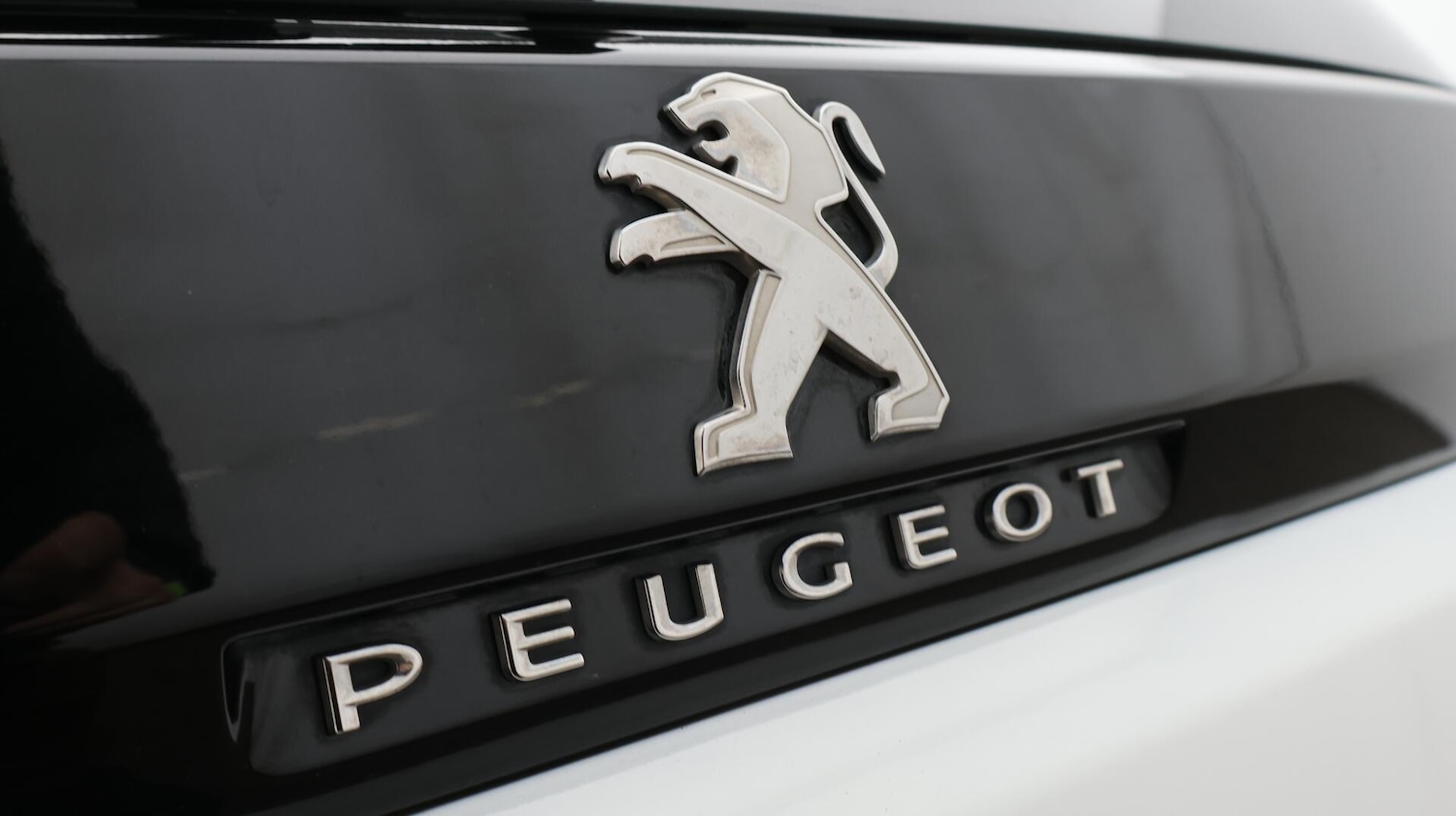Used Peugeot 5008 2020 for sale - 76700794: Photo 24