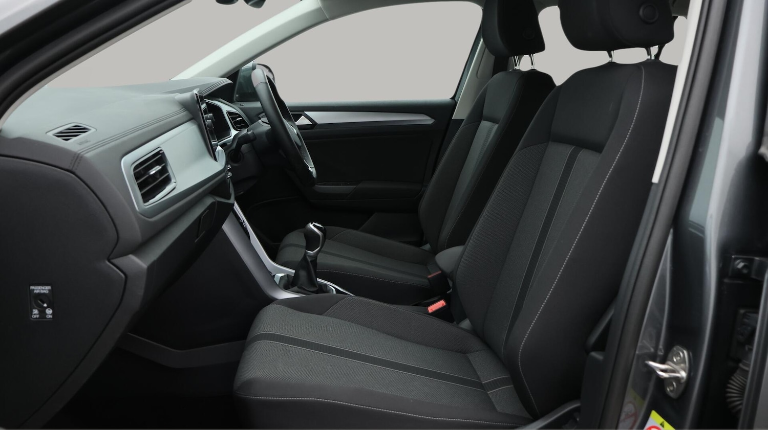 Used Volkswagen T-Roc 2023 for sale - 76431827: Photo 14