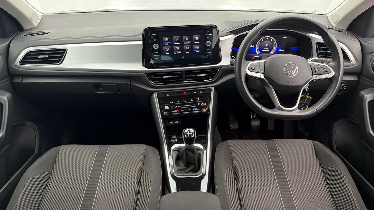 Used Volkswagen T-Roc 2023 for sale - 78052626: Photo 12