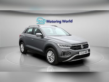 Used Volkswagen T-Roc 2023 for sale - 78052626: Photo