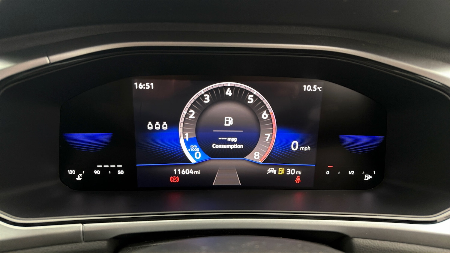 Used Volkswagen T-Roc 2023 for sale - 78052626: Photo 26