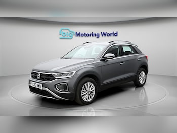 Used Volkswagen T-Roc 2023 for sale - 78052626: Photo