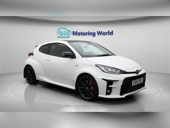 Toyota - Yaris