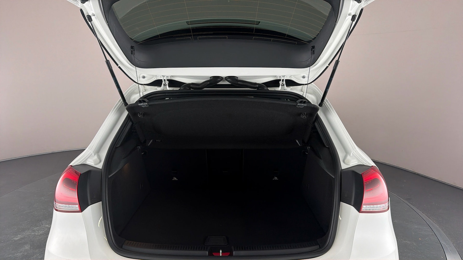 Used Mercedes-Benz A-Class for sale - 77864640: Photo 17