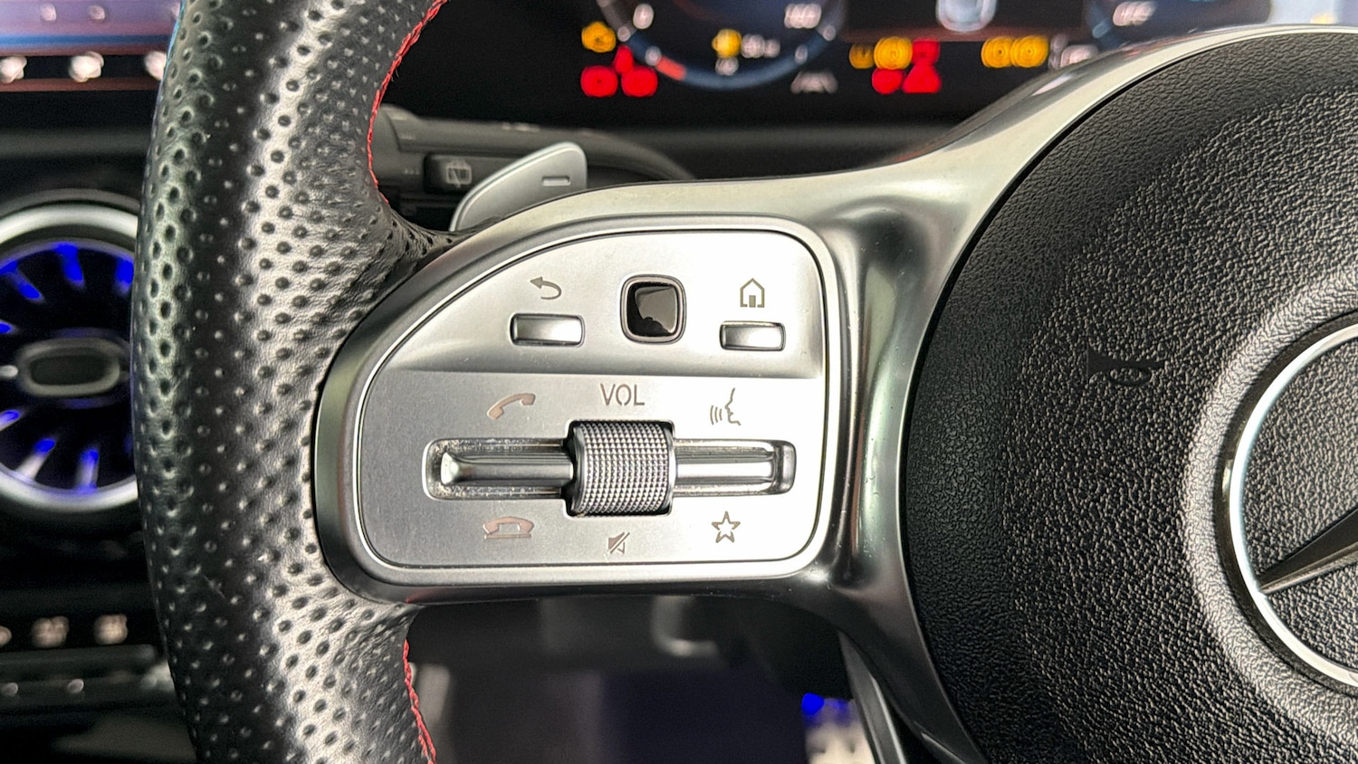 Used Mercedes-Benz A-Class for sale - 77864640: Photo 23