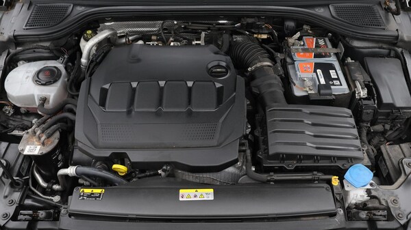 Used Volkswagen Golf 2020 for sale - 76189630: Photo 19