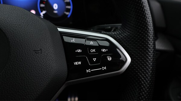 Used Volkswagen Golf 2020 for sale - 76189630: Photo 27