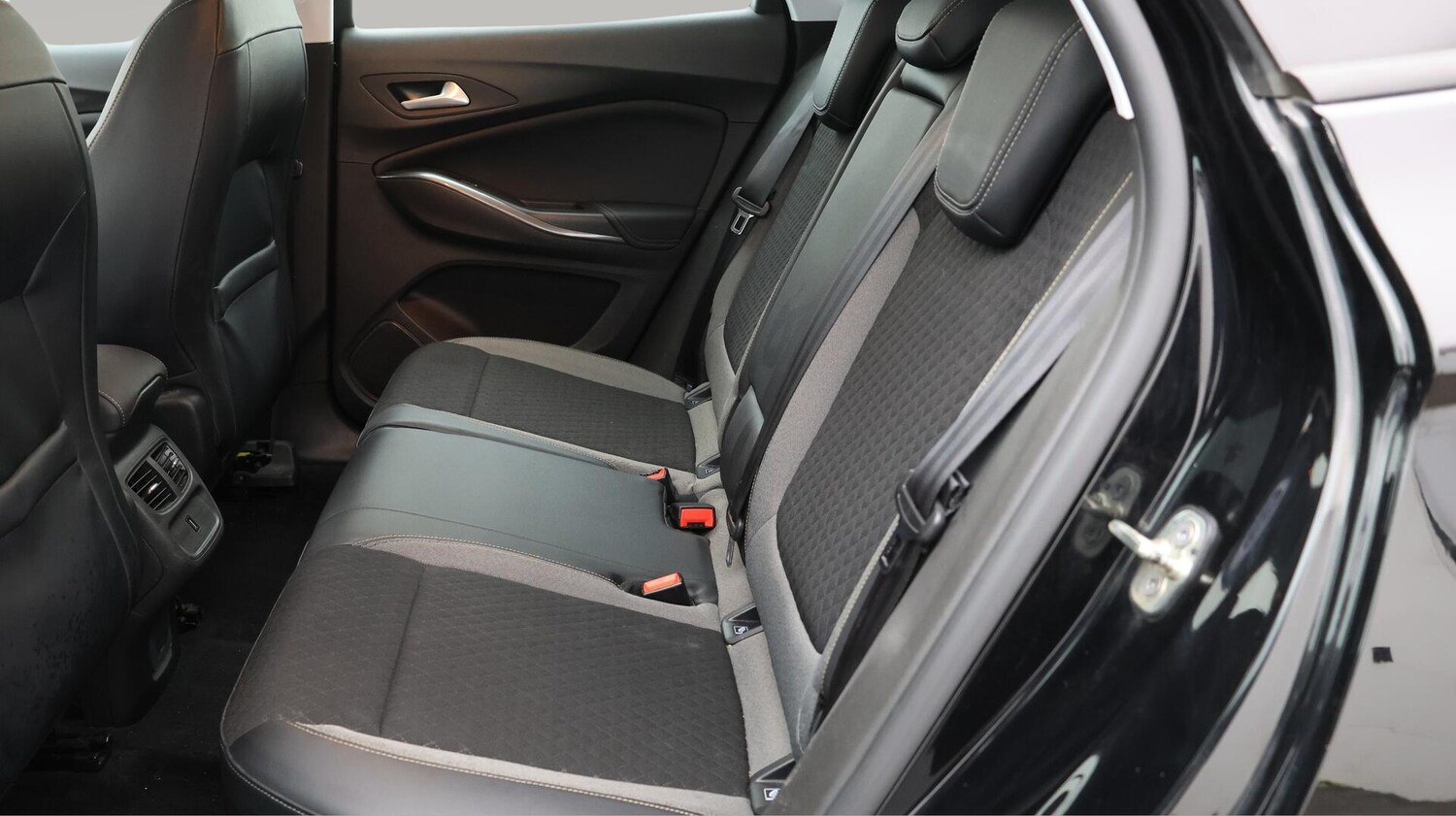 Used Vauxhall Grandland X 2019 for sale - 76432149: Photo 17