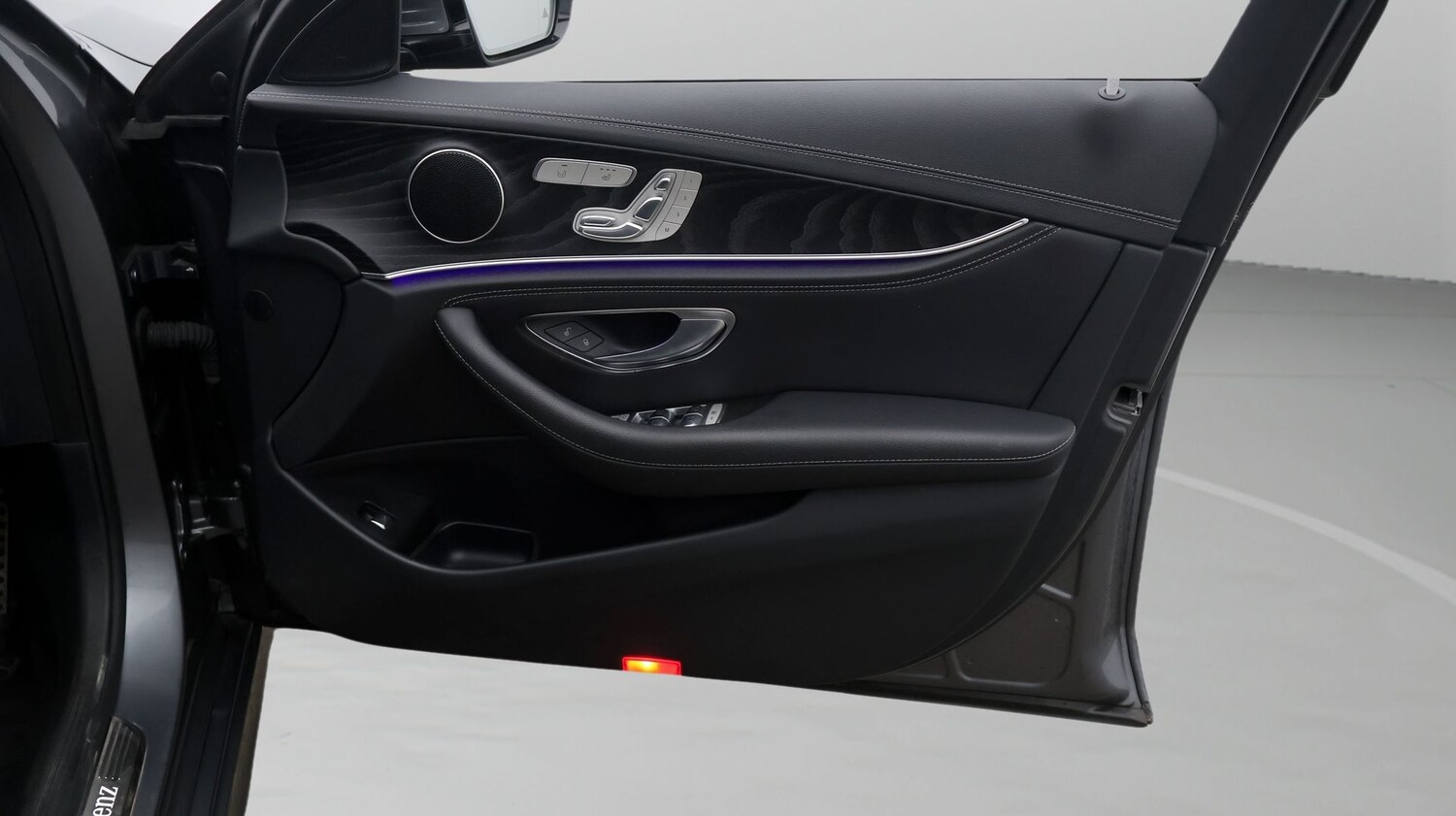 Used Mercedes-Benz E Class 2019 for sale - 77759235: Photo 15