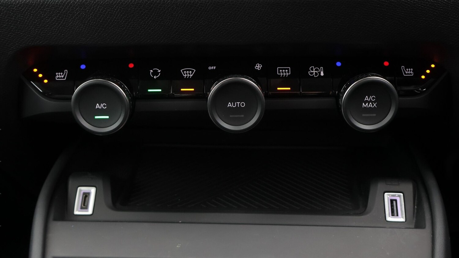 Used Citroen C4 2022 for sale - 77521877: Photo 12