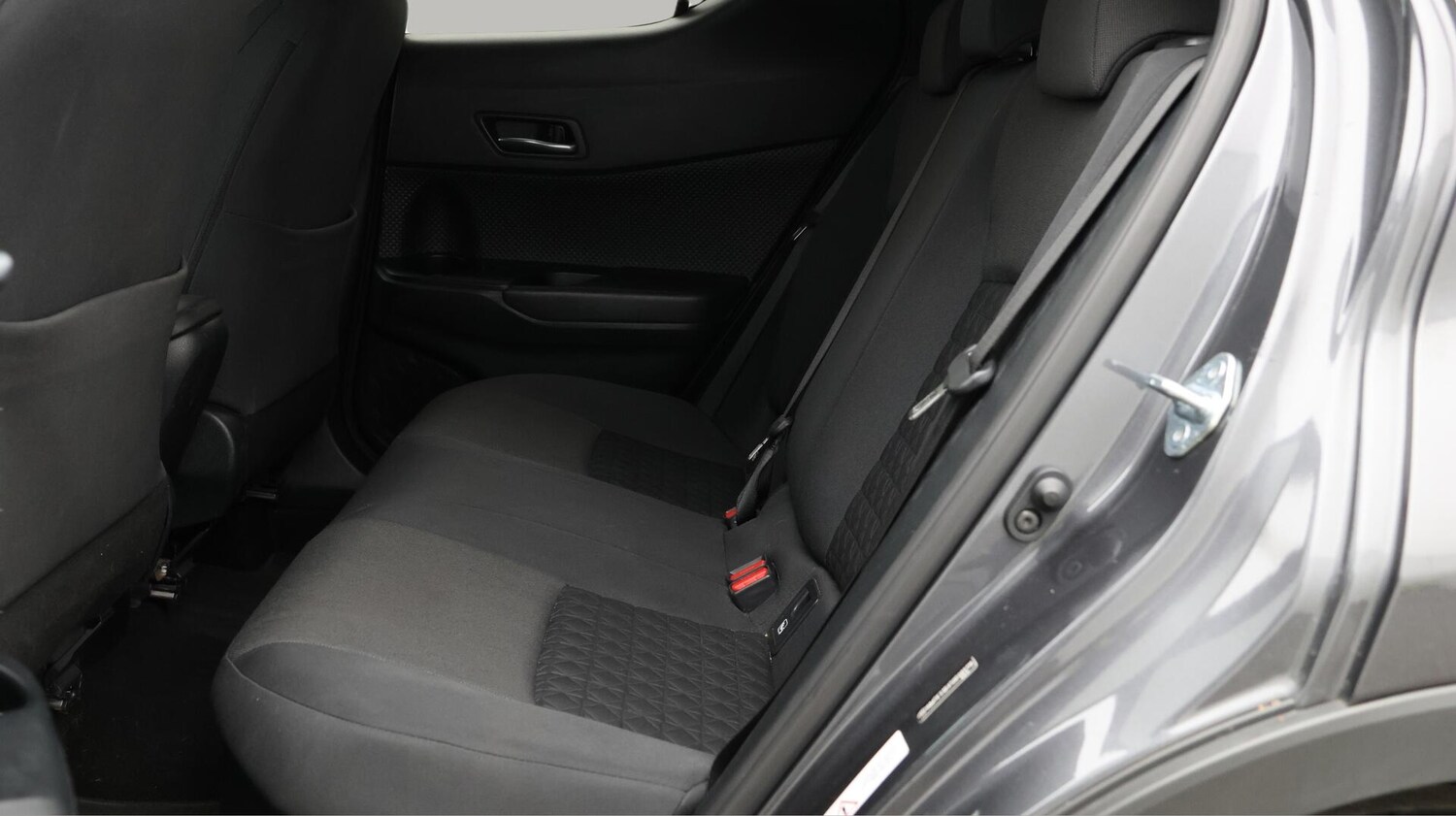 Used Toyota C-HR for sale - 76727808: Photo 16