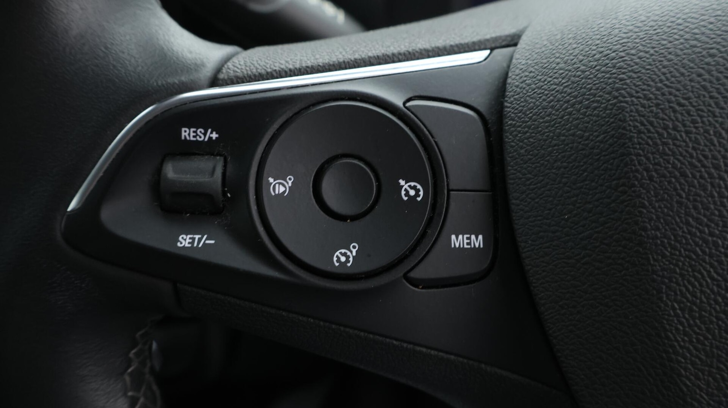 Used Vauxhall Mokka 2022 for sale - 76572179: Photo 22