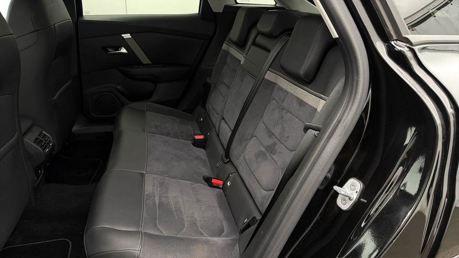 Used Citroen C4 2023 for sale - 77952218: Photo 15