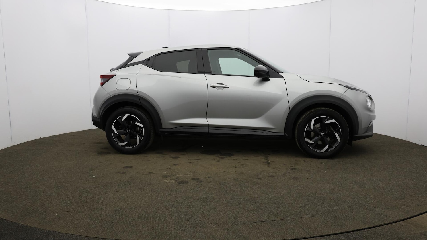 Used Nissan Juke 2023 for sale - 76512497: Photo 54