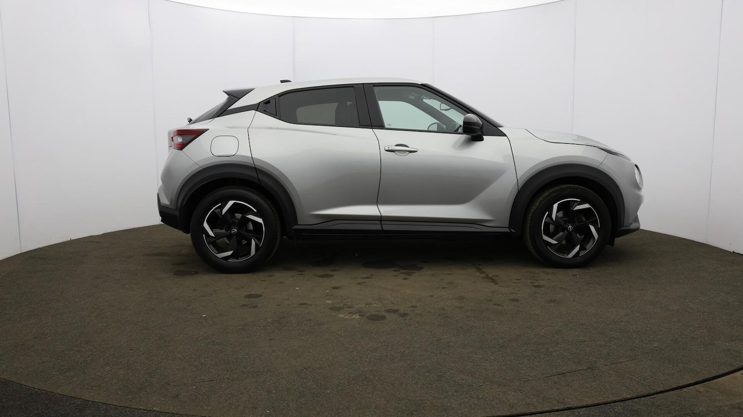Used Nissan Juke 2023 for sale - 76512497: Photo 55