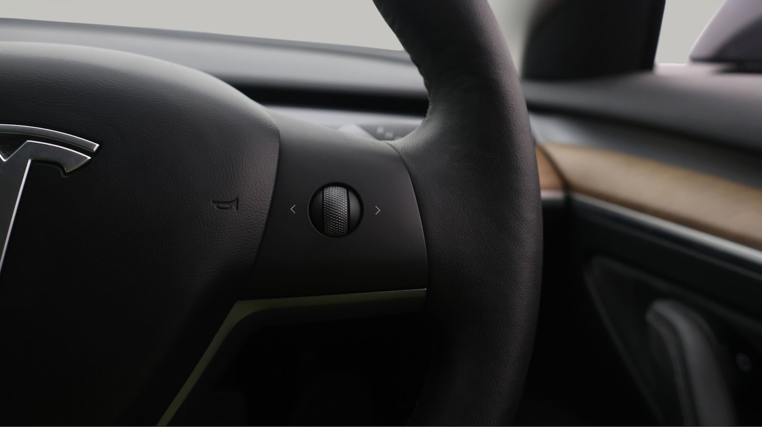 Used Tesla Model 3 2021 for sale - 77181540: Photo 22