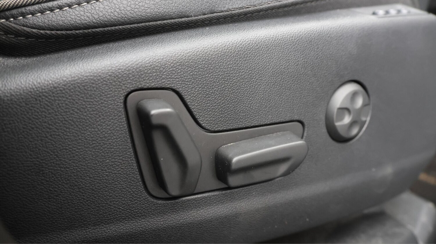 Used Vauxhall Grandland X 2018 for sale - 76441298: Photo 25