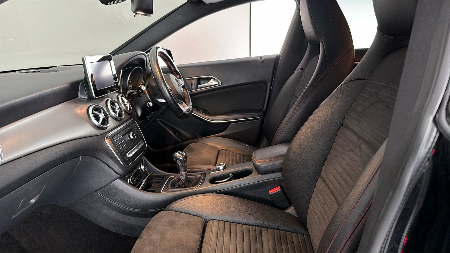 Used Mercedes-Benz CLA 2018 for sale - 77730820: Photo 13