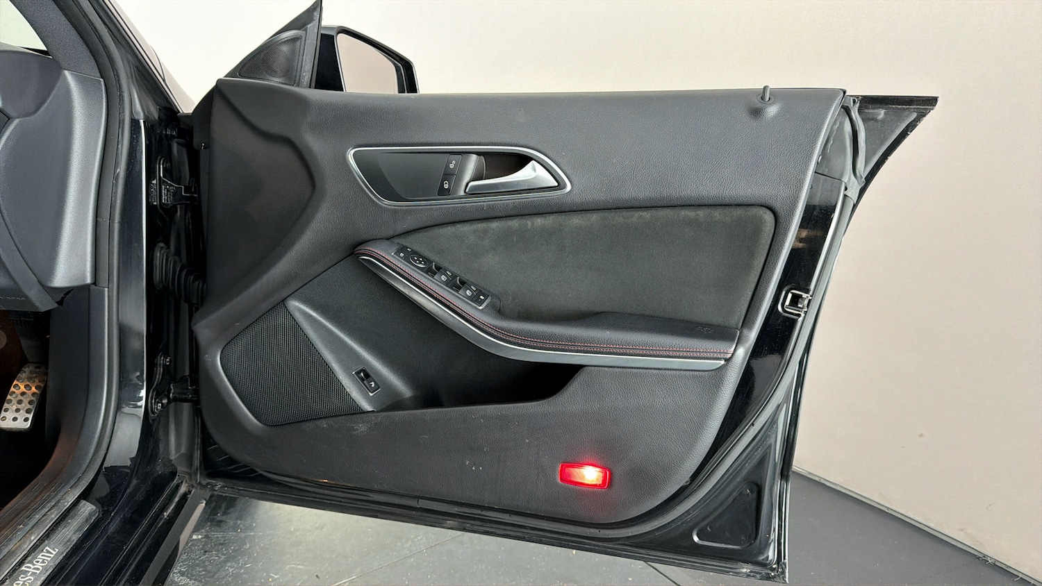 Used Mercedes-Benz CLA 2018 for sale - 77730820: Photo 14