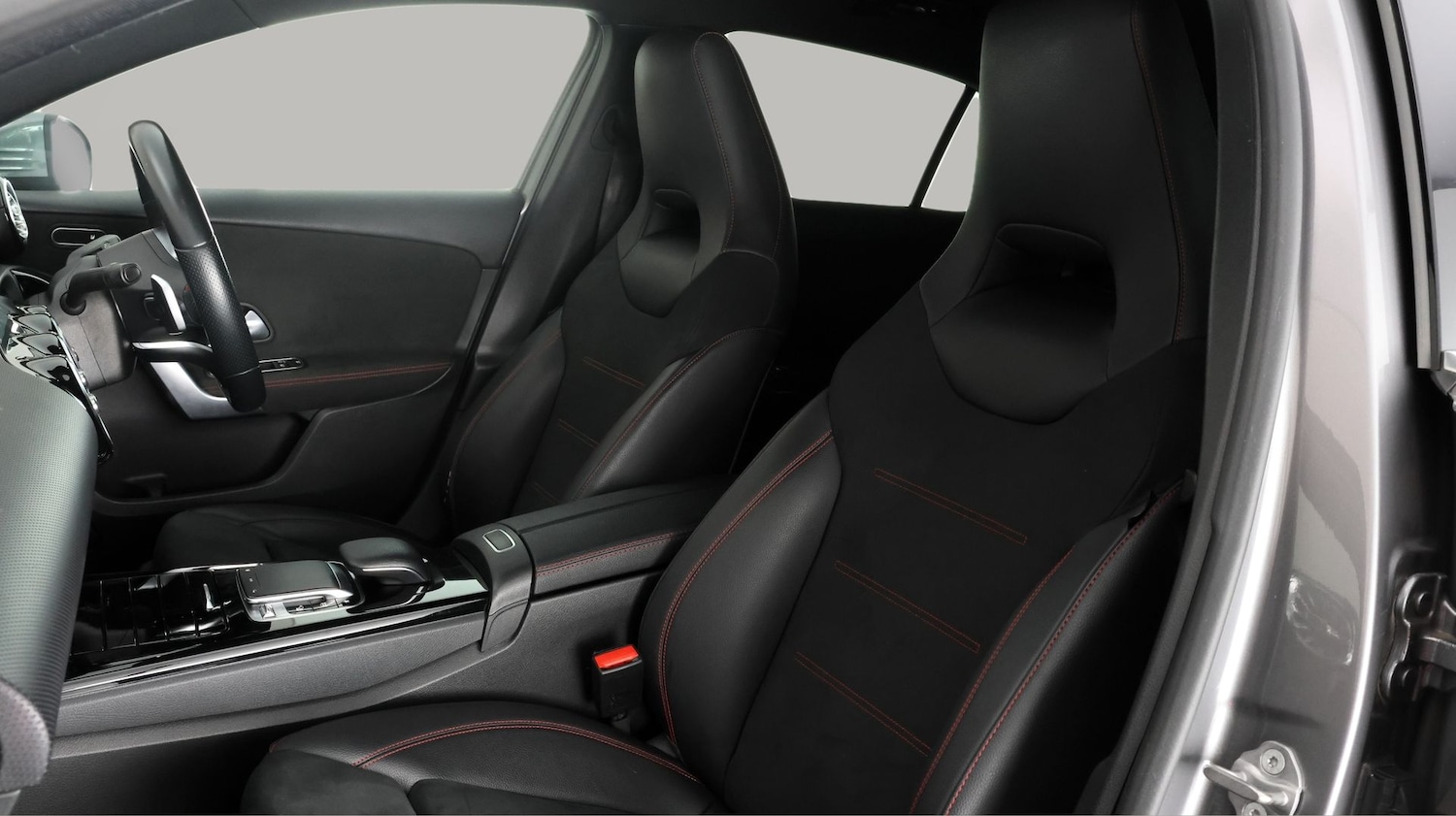 Used Mercedes-Benz A-Class 2018 for sale - 77461597: Photo 14