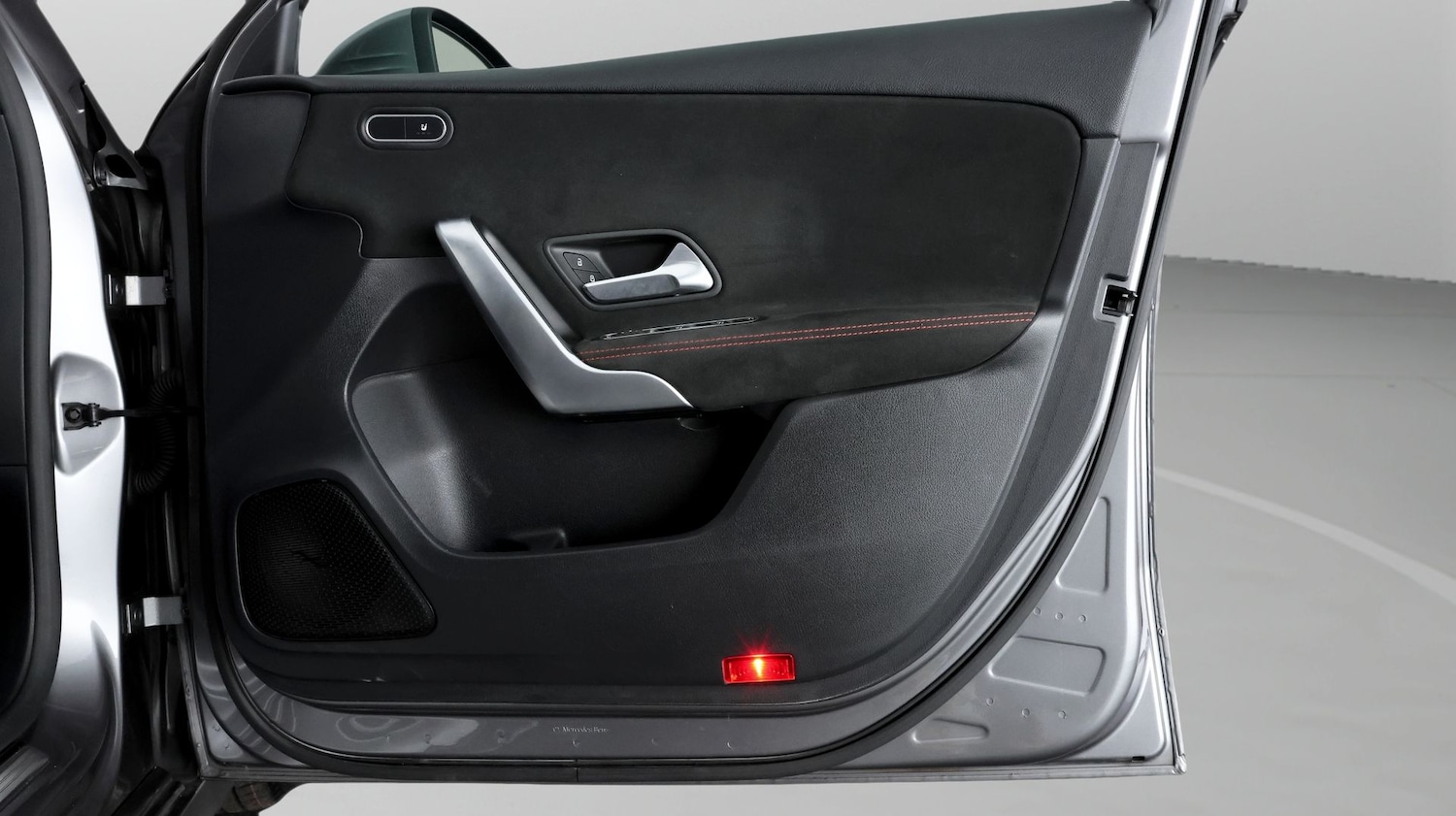 Used Mercedes-Benz A-Class 2018 for sale - 77461597: Photo 15