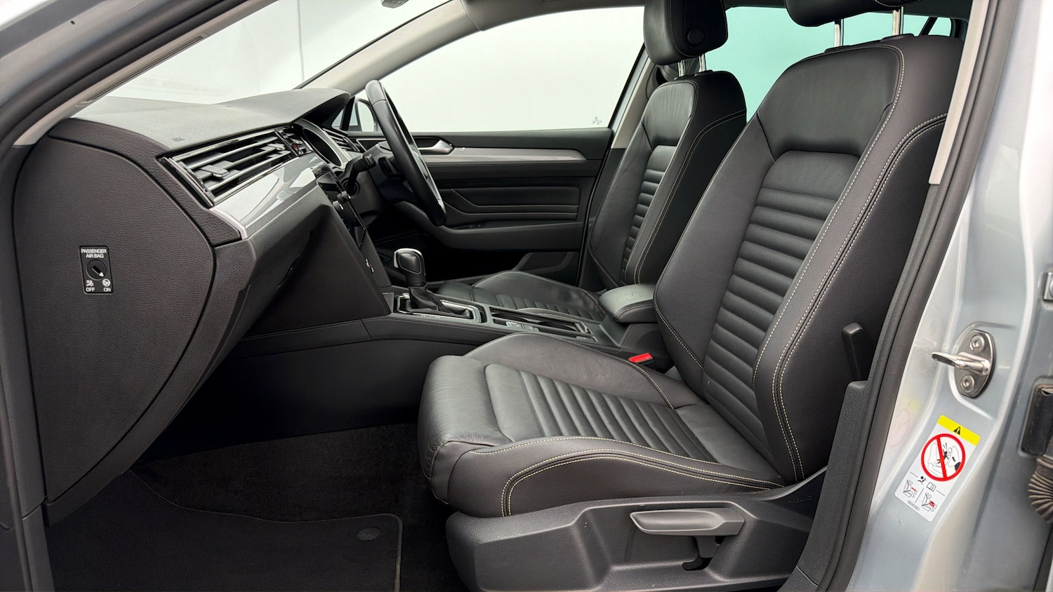 Used Volkswagen Passat 2023 for sale - 78111866: Photo 13