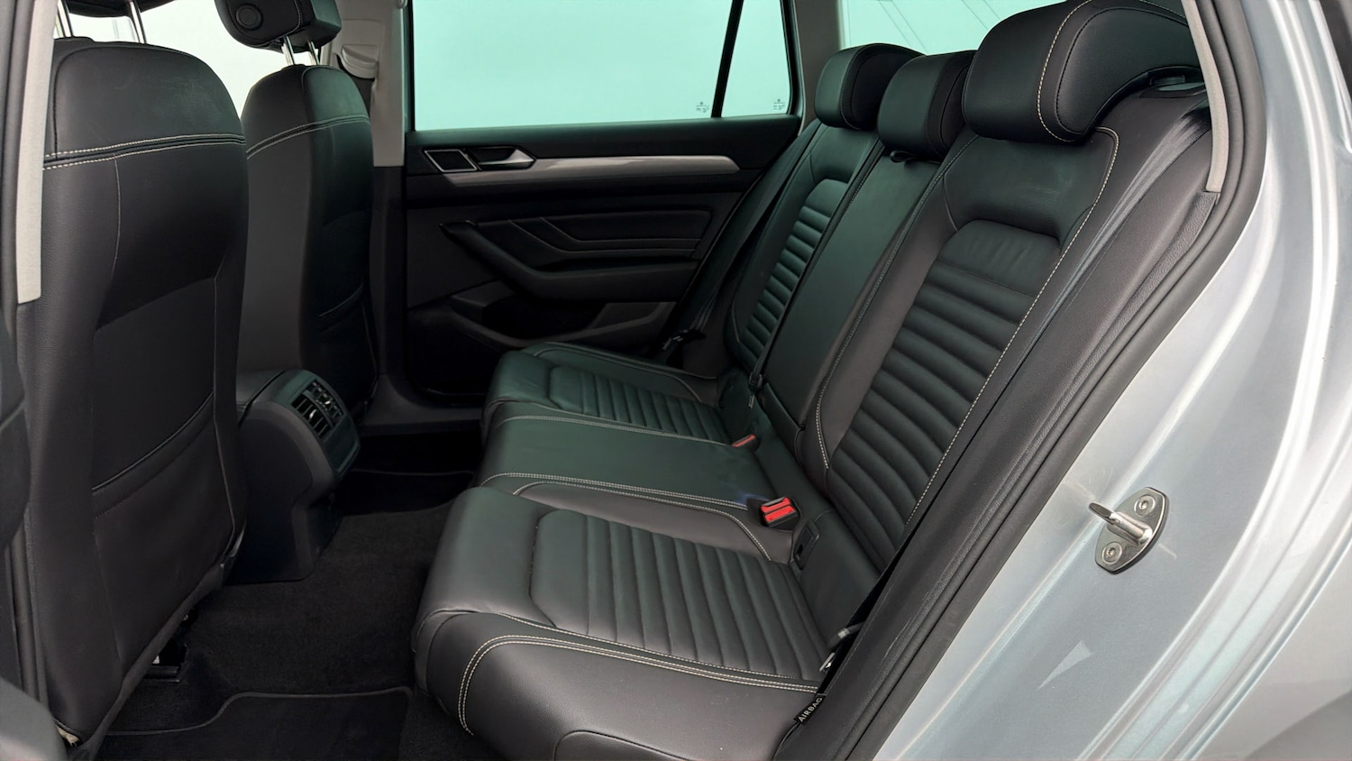 Used Volkswagen Passat 2023 for sale - 78111866: Photo 15