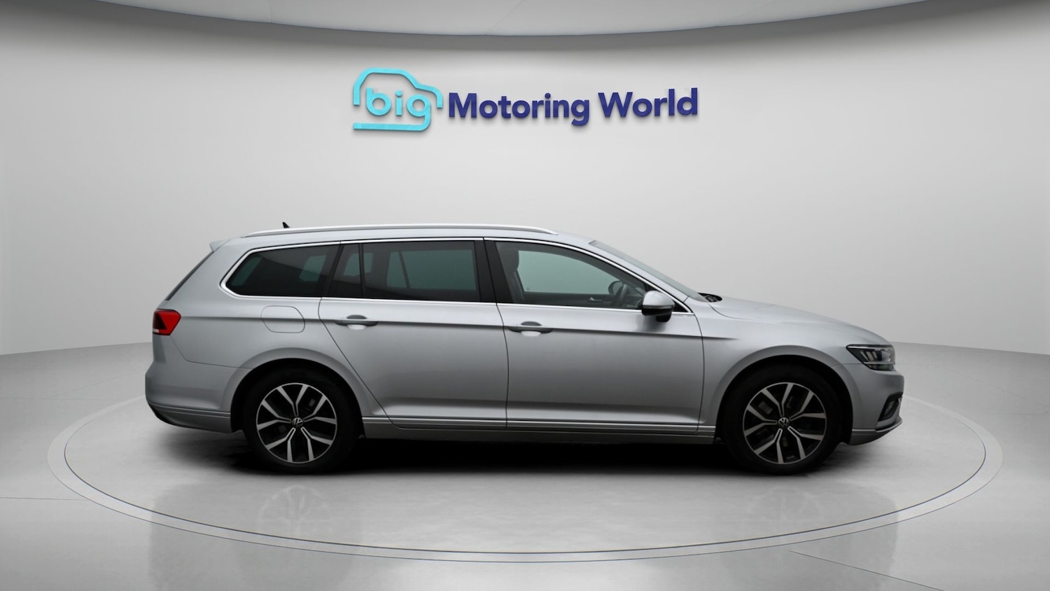 Used Volkswagen Passat 2023 for sale - 78111866: Photo 8