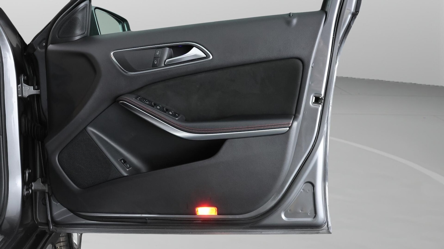 Used Mercedes-Benz GLA 2018 for sale - 76634210: Photo 15